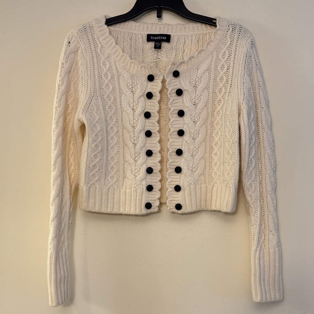 bebe Cream Cable Knit Preppy Cropped Cardigan with Black Buttons, size XS